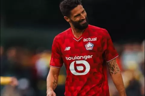 دورتموند يفسد الظهور الأول لجيرو ويهزم ليل وديًا